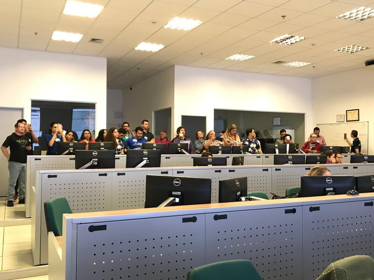 SNCT-2019-Visita-UFA-e-UFSC-Sala-de-Situação-2.jpg
