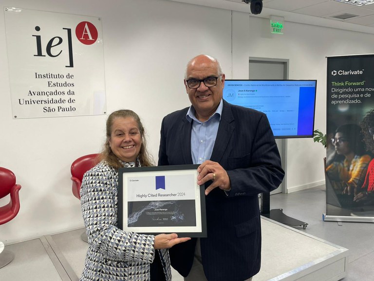 Clarivate Jose Marengo recebe certificado de Pesquisador Altamente Citado em 2024.jpeg
