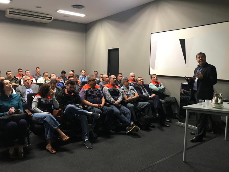 Foto-3-RedeGeo-Apresentação-SP-19.11.2019.jpg