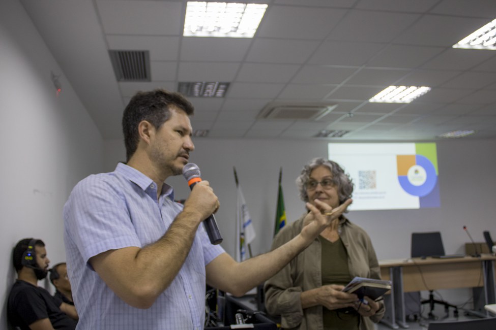  Evento Educomunicação - pesquisadores Victor Marchezini e a coordenadora do Cemaden Educação,  Rachel Trajber (Foto Cemaden Educação)