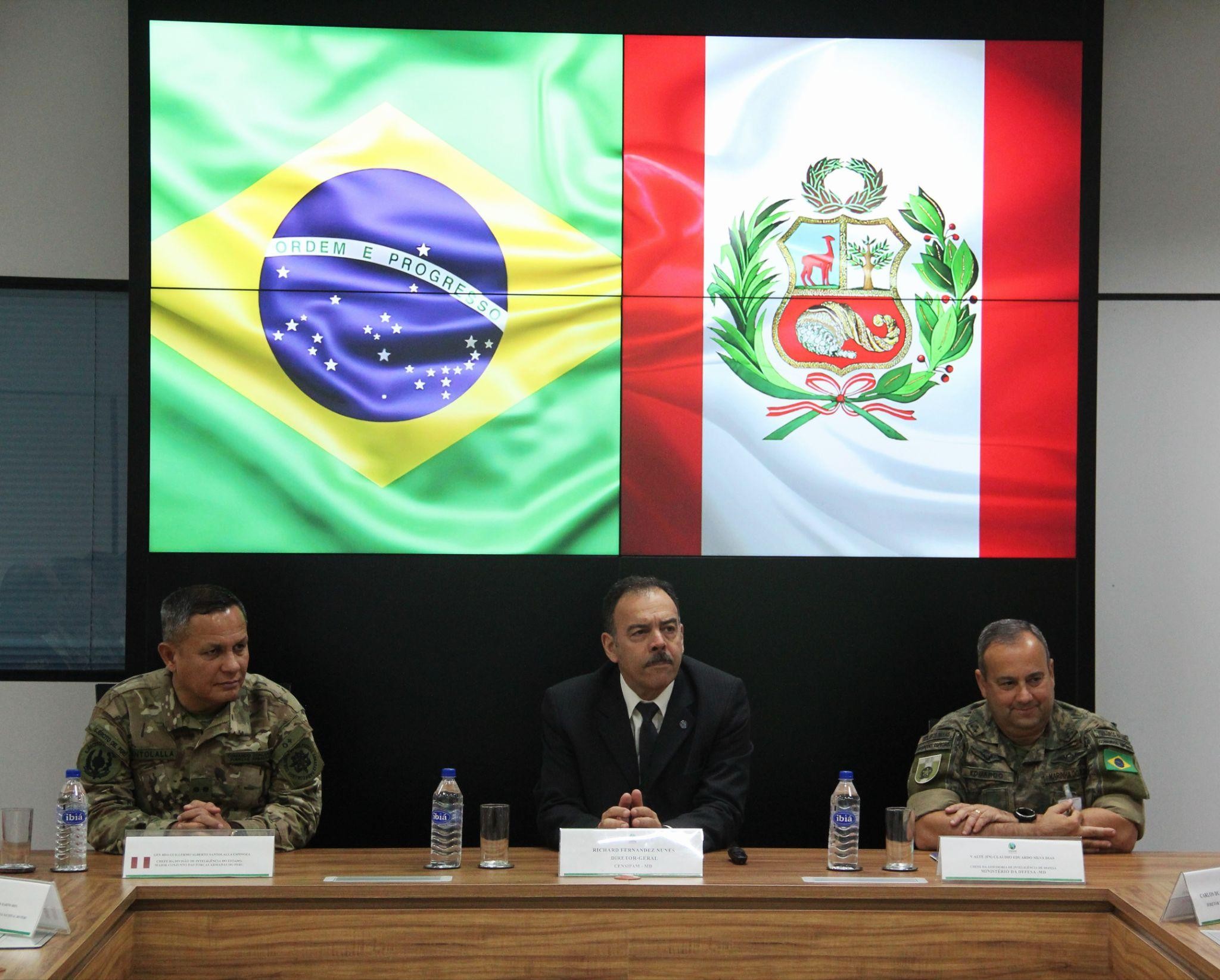 Censipam recebe comitiva da Comissão Binacional Fronteiriça Brasil–Peru