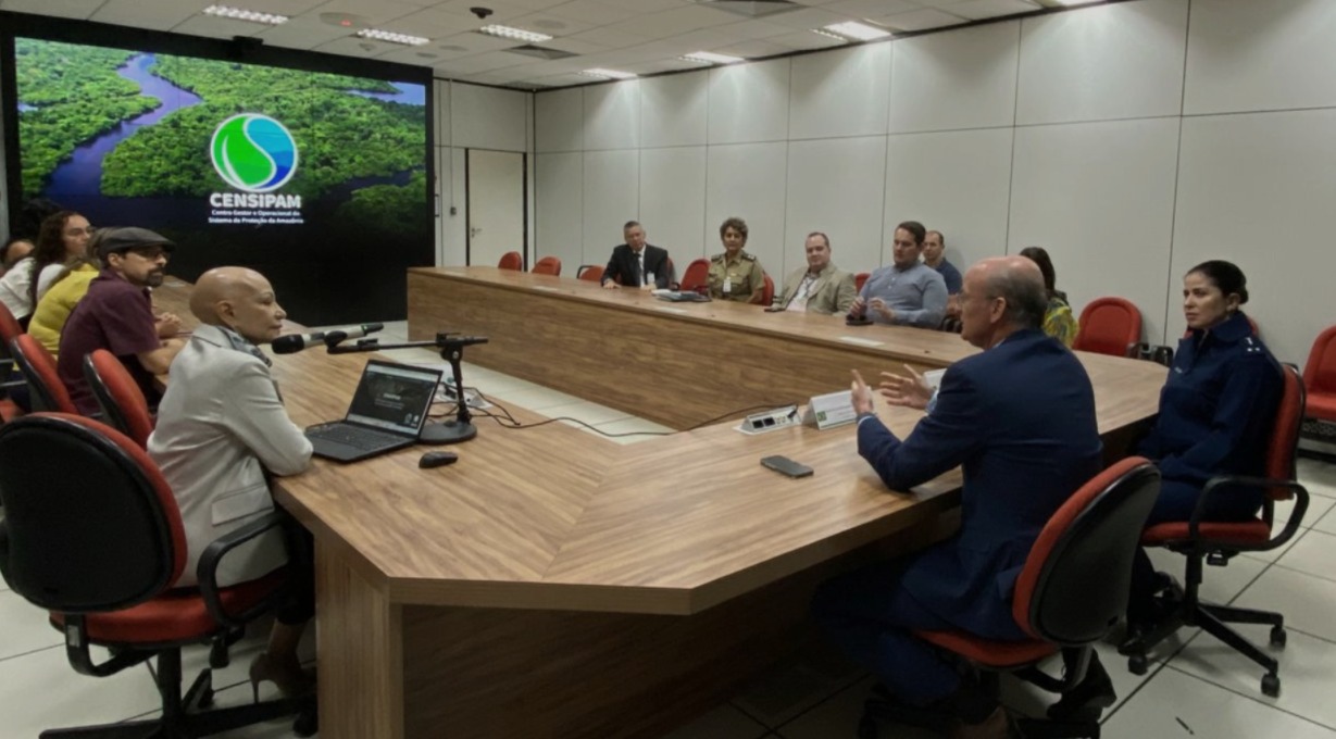 Censipam recebe comitiva do Ministério da Defesa para apresentar ações voltadas à saúde, bem-estar e assistência social