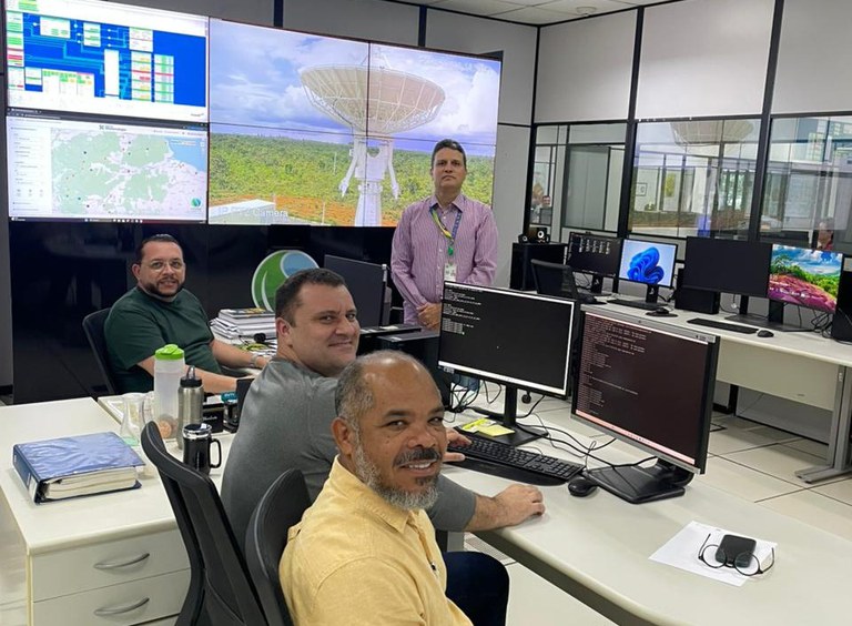 Cooperação satelital: Censipam e INPE consolidam rede operacional conjunta