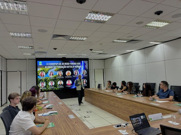 Estudantes da FGV participam de visita técnica ao Censipam
