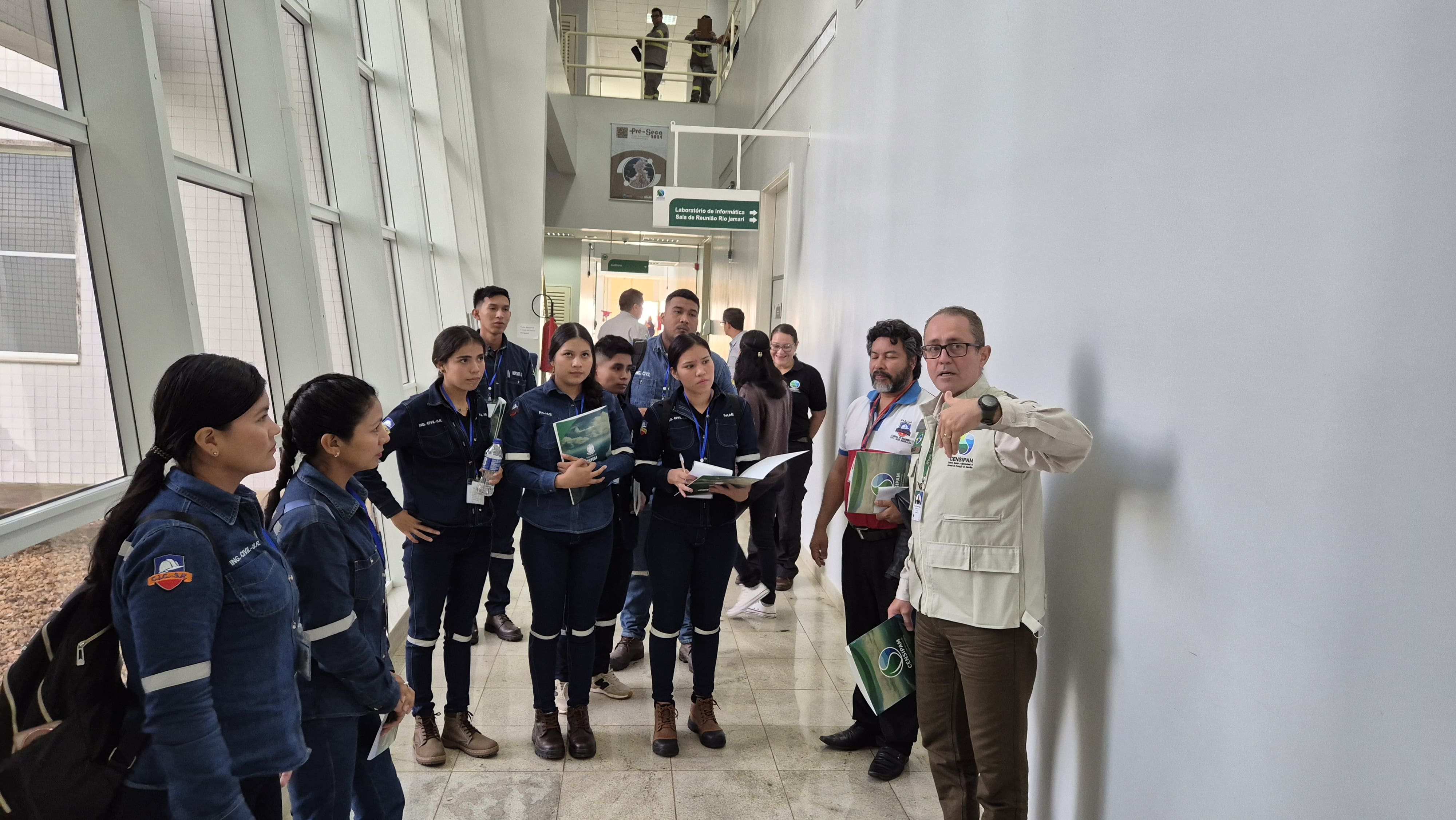 Visitantes circularam pelas instalações do Censipam