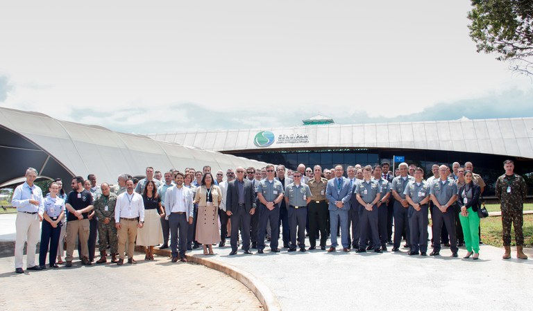 Militares e Civis da Escola Superior de Defesa visitam Censipam para conhecer atuação do Sistema de Proteção da Amazônia