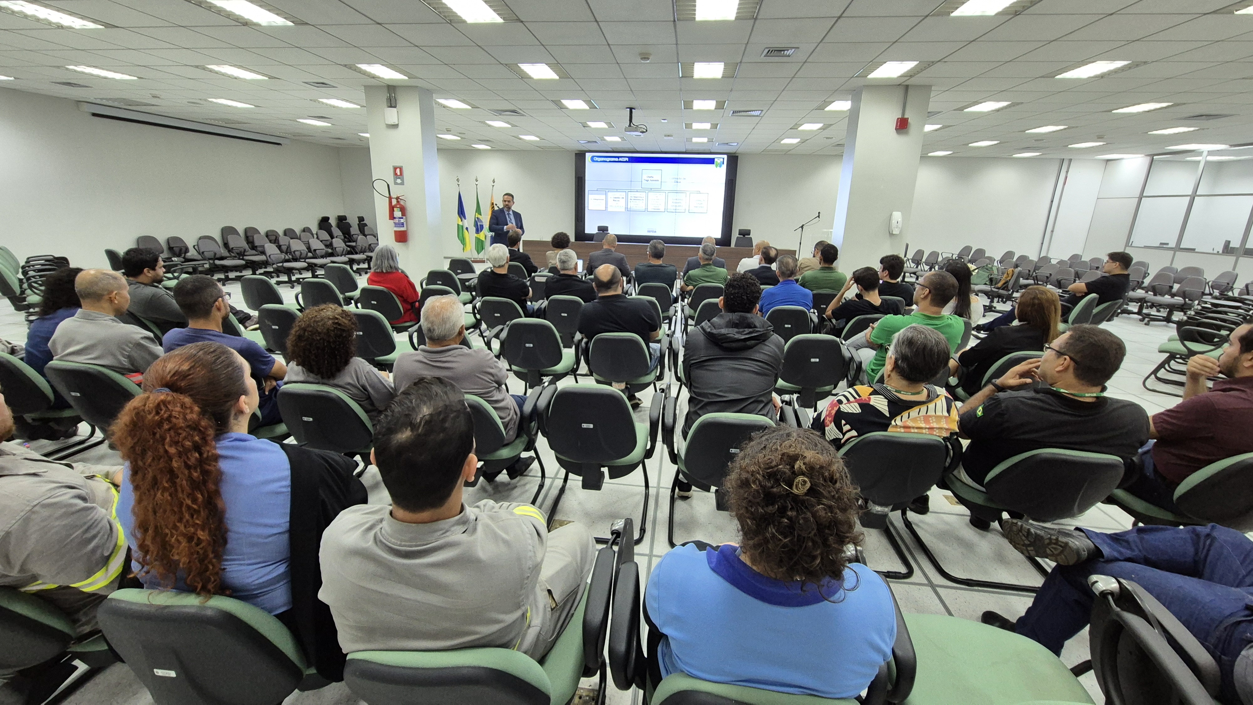 Ministério da Defesa promove palestra sobre ética, ouvidoria e correição para servidores do Censipam em Porto Velho
