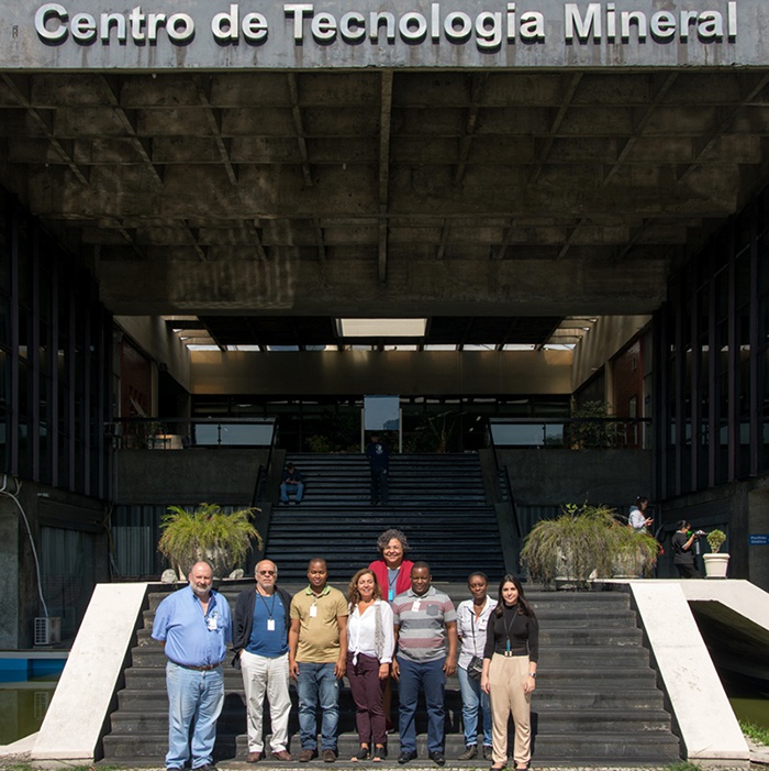 pesq-mocanbique-treinamento-cetem.jpg