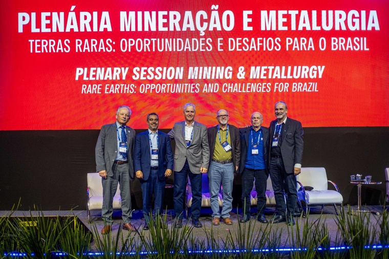cetem-participa-10-ed-abm-week.jpg