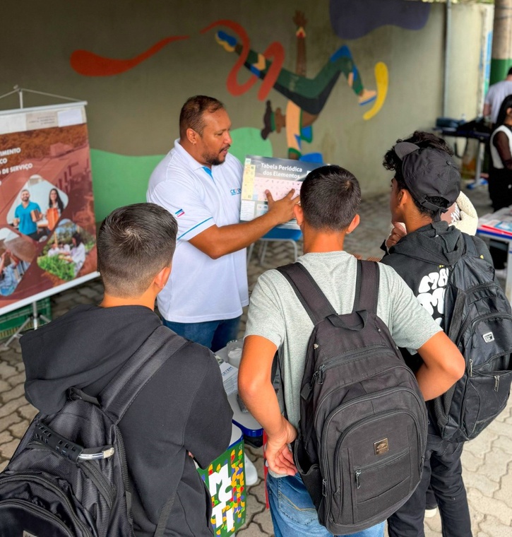 cetem-participa-feira-regional-de-profissoes-es-ft2.jpg