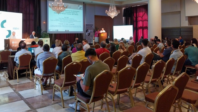 Sessão do Global Stone Congress 2025