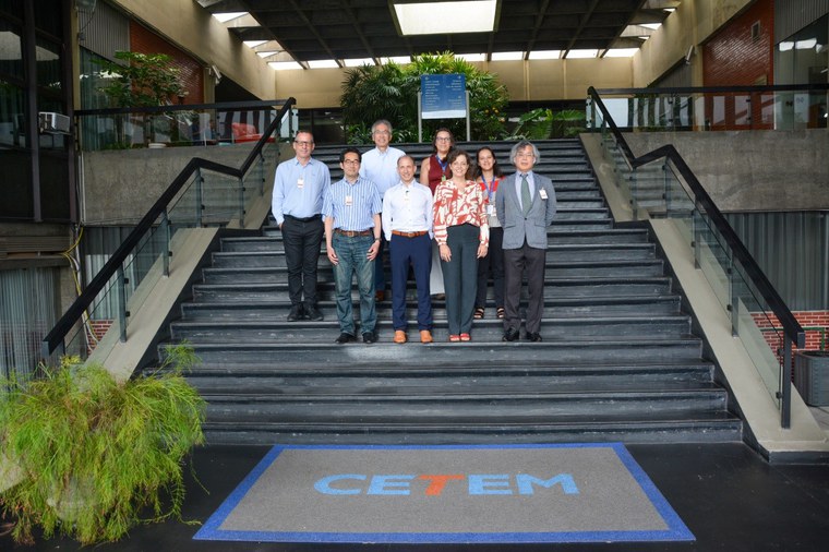 Delegação japonesa no CETEM