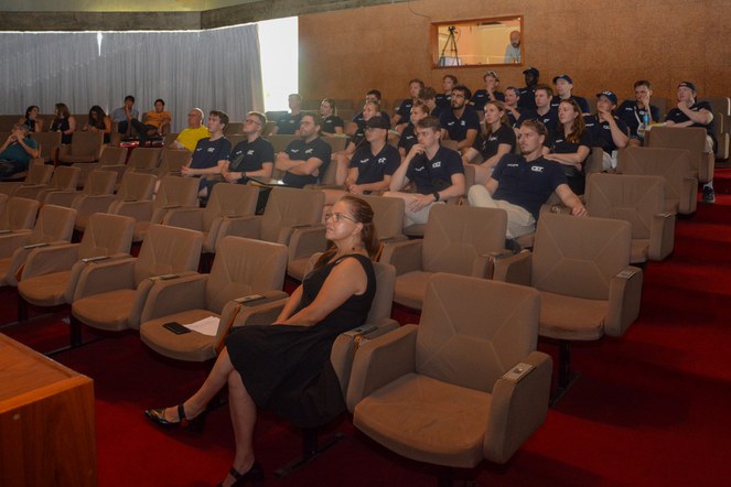 Visita estudantes da Luleå University of Technology