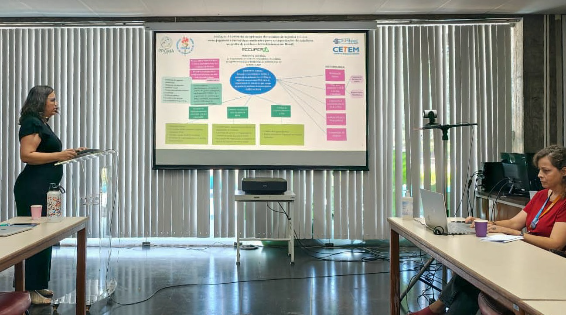 Defesa de tese de doutorado de Luciana Mofati