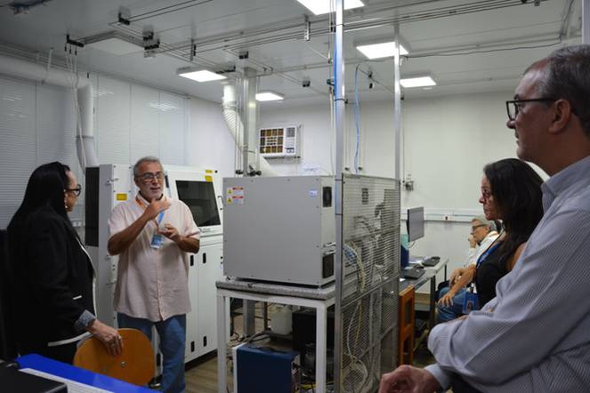 Visita técnica subsecretária e coordenador das Unidades de Pesquisa do MCTI