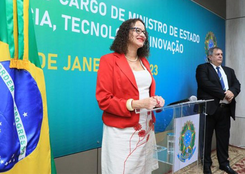 Luciana Santos assume como ministra da Ciência, Tecnologia e Inovação