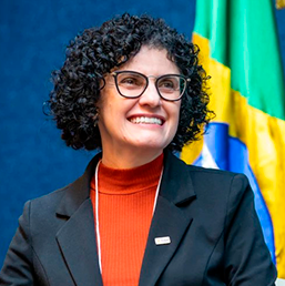 Valdirene Paes de Medeiros