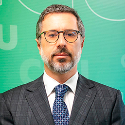 Vinicius Marques de Carvalho