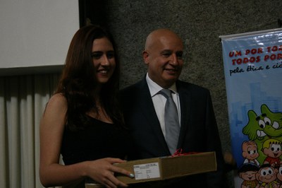 Iniciativa contou com a participação de 2,5 mil escolas públicas e privadas e recebeu mais de 12 mil trabalhos