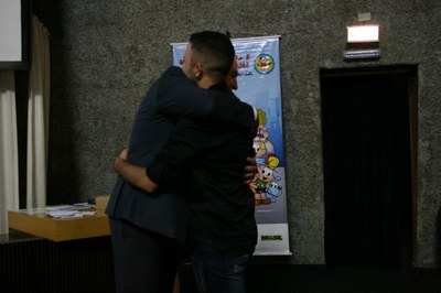 Iniciativa contou com a participação de 2,5 mil escolas públicas e privadas e recebeu mais de 12 mil trabalhos