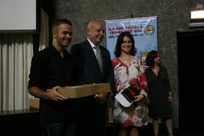 Iniciativa contou com a participação de 2,5 mil escolas públicas e privadas e recebeu mais de 12 mil trabalhos