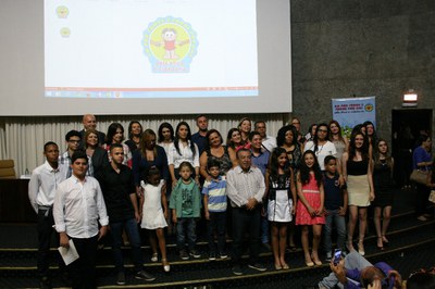 Iniciativa contou com a participação de 2,5 mil escolas públicas e privadas e recebeu mais de 12 mil trabalhos