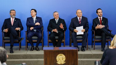 Ministro Torquato Jardim toma posse e reafirma importância da transparência