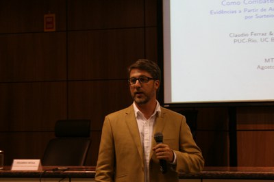 Estudo relaciona fiscalizações do MTFC com a redução da corrupção nos municípios