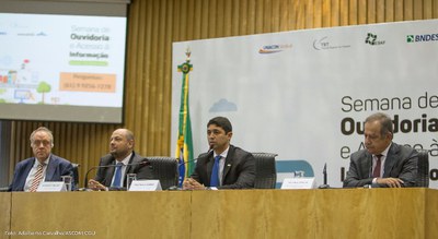 Semana de Ouvidoria: Transparência e BNDES firmam acordo de cooperação técnica