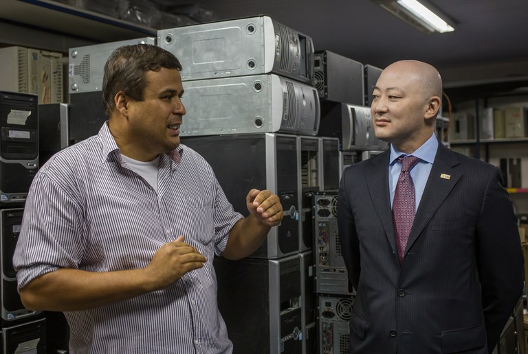 Ministério da Transparência doa mais de quatro mil equipamentos de informática