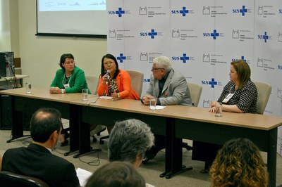 CGU debate controle social com instituições da sociedade civil