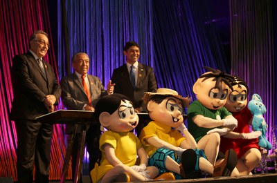 CGU firma parceria para ampliar programa de educação em ética e cidadania