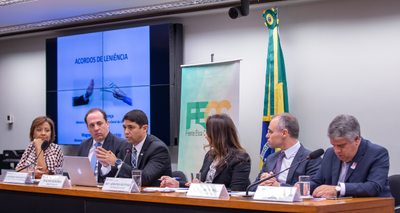 Ministro da CGU participa de seminário sobre acordos de leniência na Câmara dos Deputados