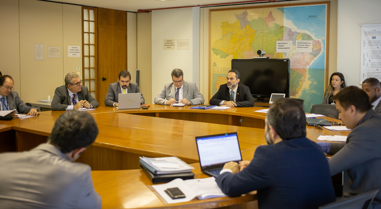 CGU realiza 13ª Reunião da Comissão de Coordenação de Controle Interno
