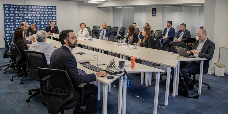 CGU realiza 23ª Reunião da Comissão de Coordenação de Controle Interno