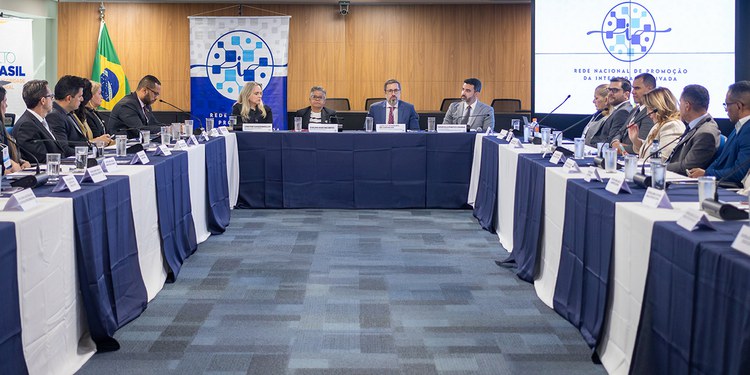 Encontro contou com a oficialização de Controladorias como Apoiadoras Institucionais do Pacto Brasil e do compartilhamento de boas práticas entre as instituições