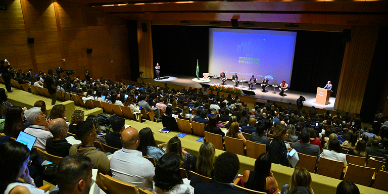 Dia da Integridade Empresarial: empresas e governo se unem para fortalecer a integridade nos negócios