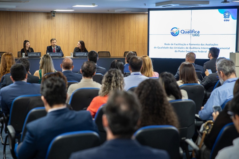  CGU reconhece unidades de auditoria que alcançaram o Nível 2 do IA-CM.