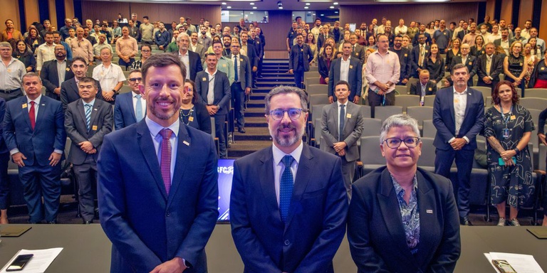 SFC celebra 32 anos com evento que destaca trajetória, desafios e futuro do controle interno no Brasil