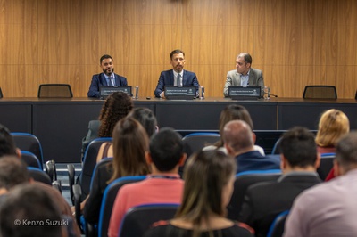 21º Canal UAIG debate comunicação, linguagem simples e efetividade na auditoria interna