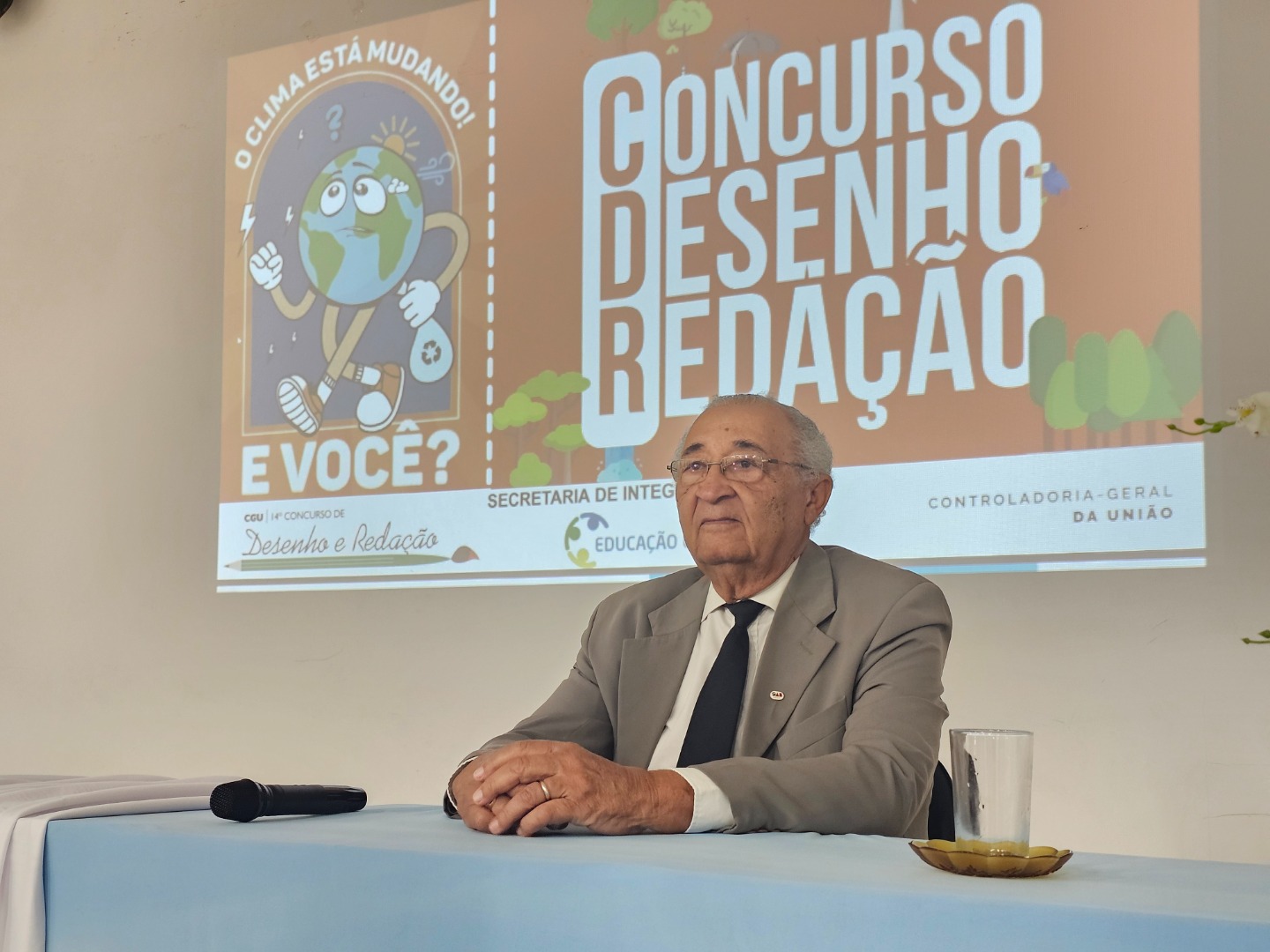 COLÉGIO ESTADUAL DE TEMPO INTEGRAL PROFESSOR ADEUM HILÁRIO SAUER