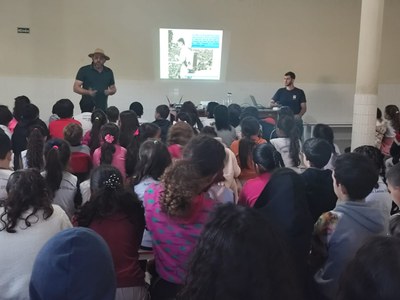 ESCOLA MUNICIPAL DE ENSINO FUNDAMENTAL AUGUSTA LAMAS D'ÁVILA