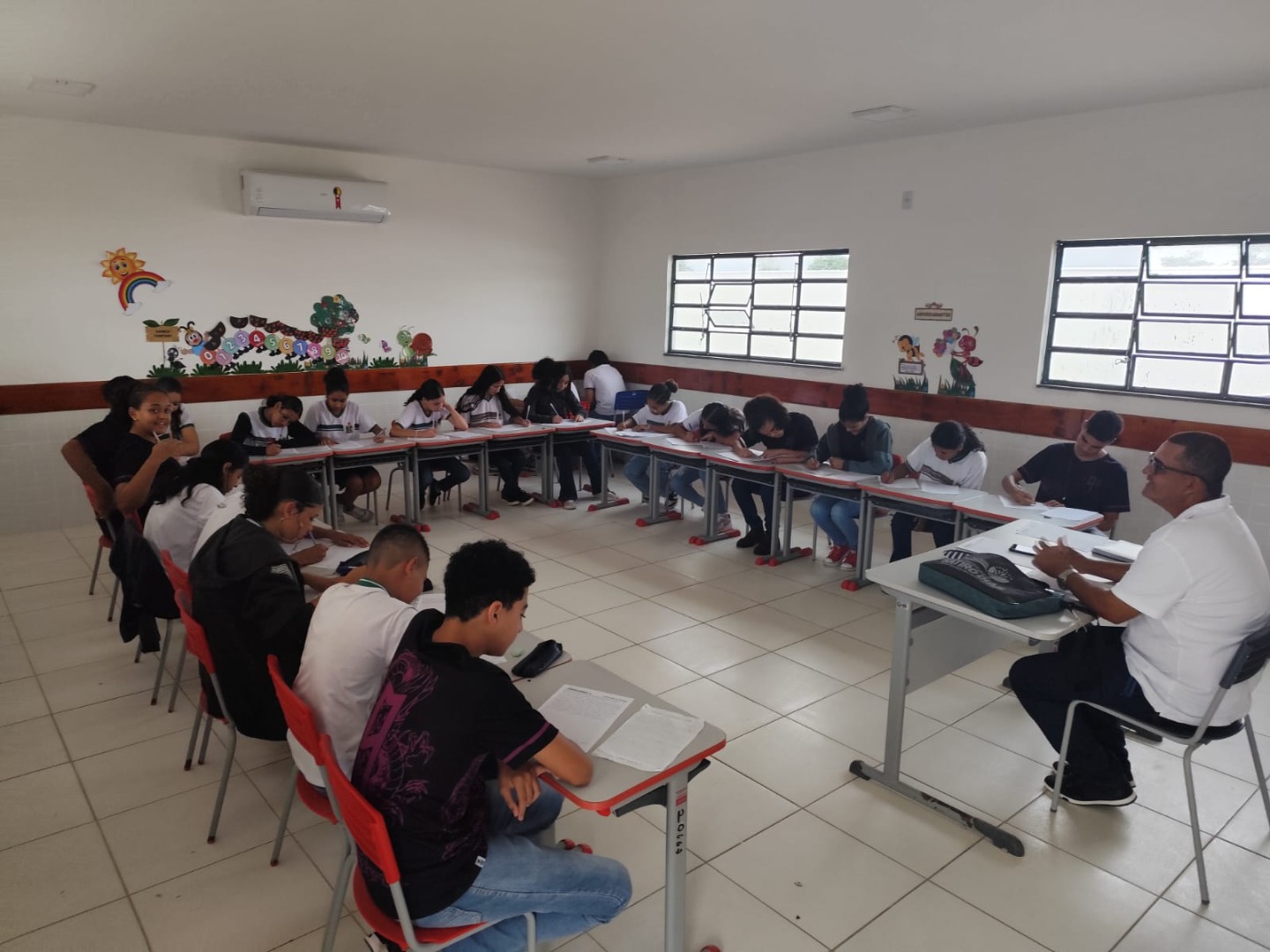 ESCOLA MUNICIPAL PRESIDENTE MÉDICI-BA