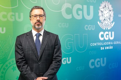 Foto institucional do Ministro da CGU.jpg