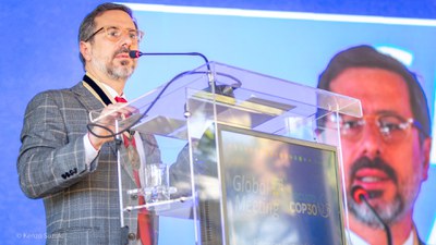 Ministro da CGU palestrando na COP30.jpg