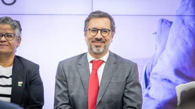 Ministro da CGU palestrando.jpg