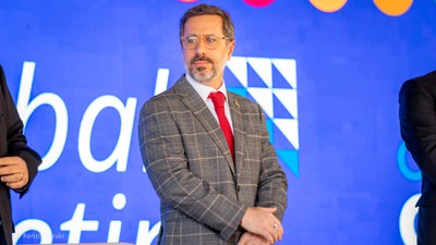 Ministro da CGU sério.jpg