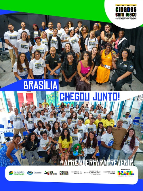 Na imagem grupo de pessoas posam para foto da campanha Aprender