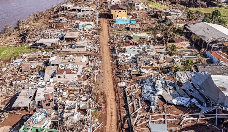 CHUVAS NO RS - Mais de 3,1 mil imóveis prontos já foram cadastrados para atender famílias afetadas pelas enchentes