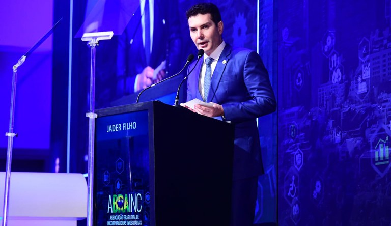 Ministério das Cidades apresenta resultados e metas do MCMV para representantes do setor imobiliário em SP